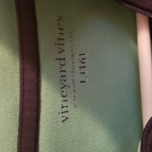 Vineyard Vines Blue Soft Layer - Picture 6 of 6